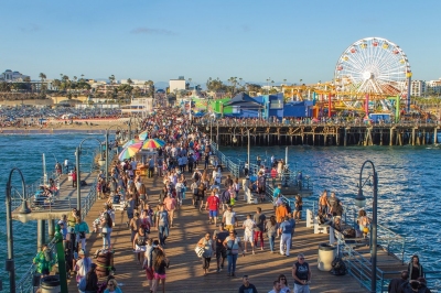 Santa Monica Pier Los Angeles (Public Domain | Pixabay)  Public Domain 
Informazioni sulla licenza disponibili sotto 'Prova delle fonti di immagine'